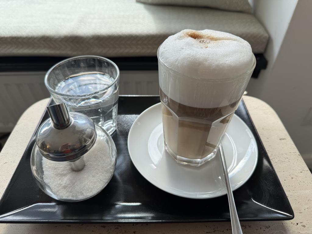 Wiener Caffè latte